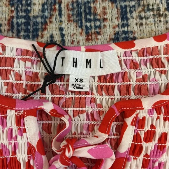 THML Heart Print Flutter Sleeve Top SZ XS NWOT - Picture 4 of 6